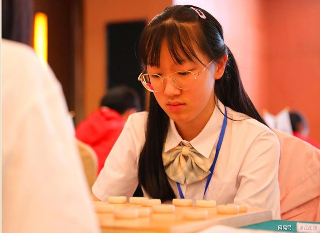 实战技巧：象棋开局阶段贪吃的危害及九游娱乐官网出子需均衡的技战术研究(图3)